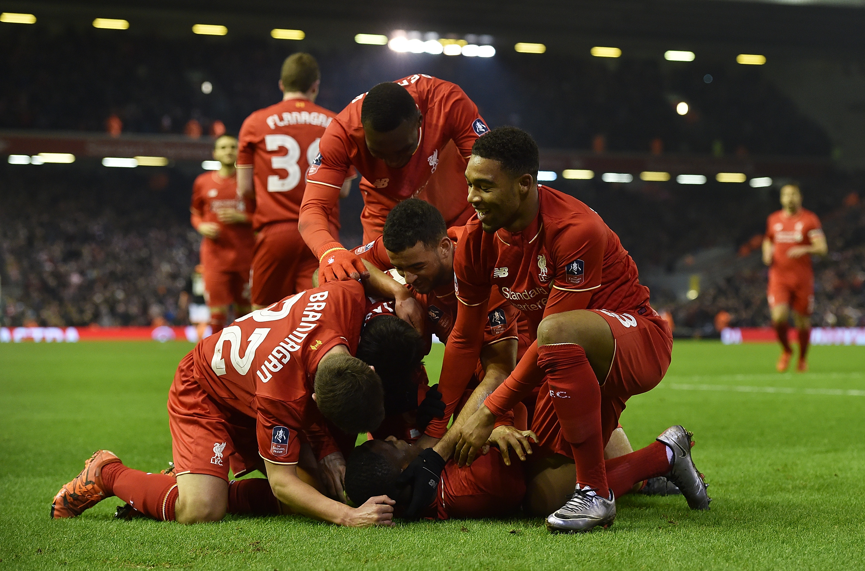 1-0力克哥斯达黎加，海地队仍保有末轮直通世界杯的可能（海地1-0小胜哥斯达黎加，仍握末轮直通世界杯机会）