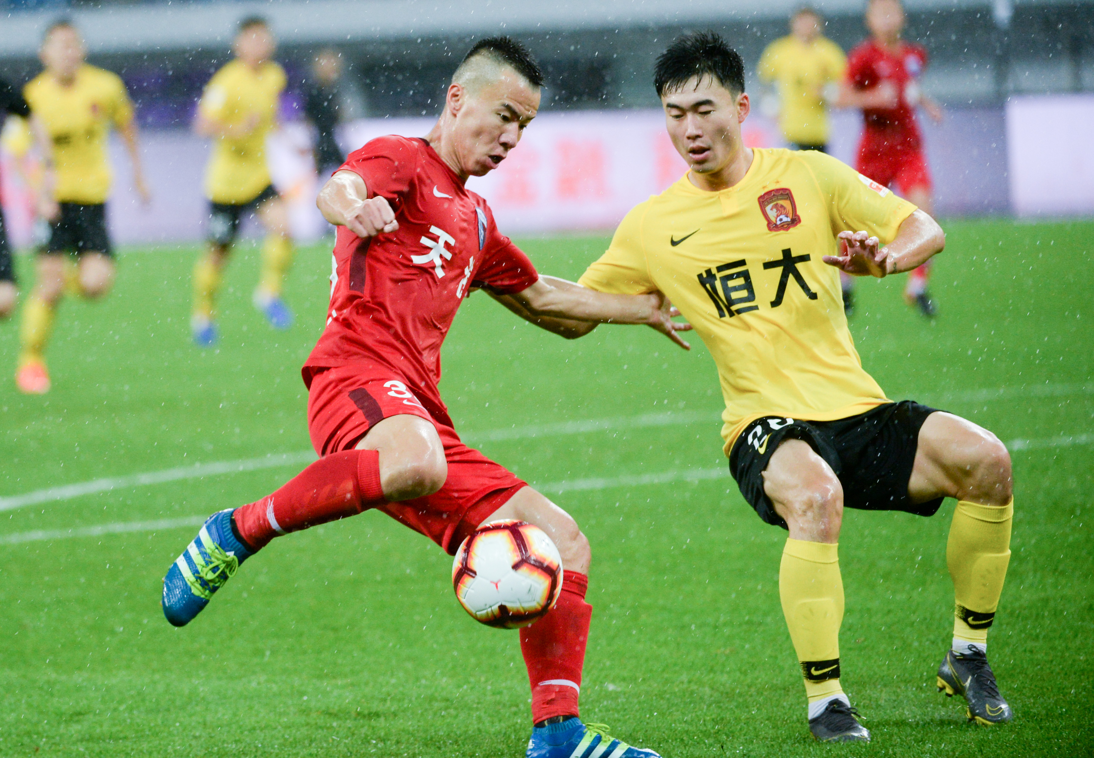 克罗斯评选历史最佳阵容：诺伊尔门将，马塞洛、拉姆...（克罗斯评出史上最佳阵容：诺伊尔镇守球门，马塞洛、拉姆在列）