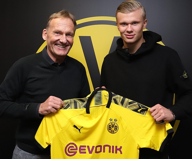 复古？多特球迷提议将球队队徽换回上世纪曾使用过的经典风格