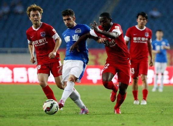 米体：姆希塔良、达米安回归训练，邓弗里斯仍在接受治疗（米体：姆希塔良、达米安已复训，邓弗里斯仍在治疗中）