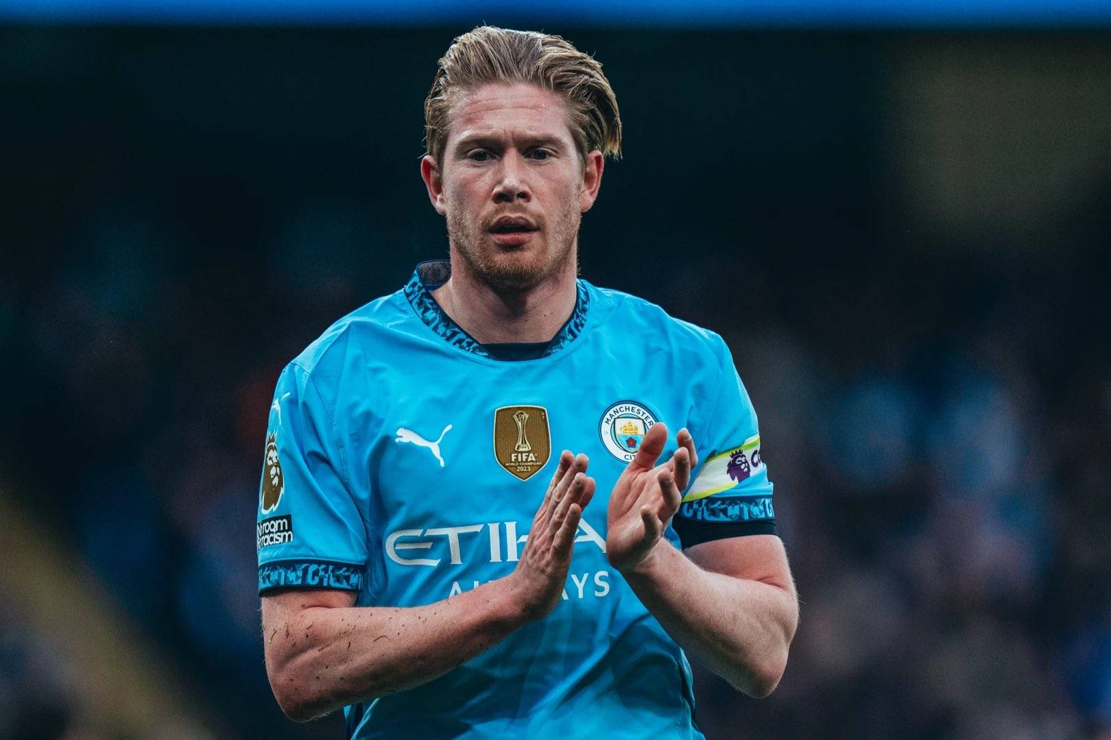 莱切2-1都灵，班达、拉萨纳-库利巴利建功（莱切2比1击败都灵，班达与拉萨纳-库利巴利相继进球）