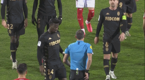 亚精英赛战报：路易斯中柱、荒木隼人制胜球，广岛1-0申花