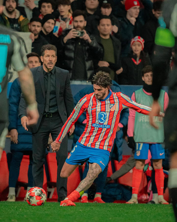 媒体人谈梅州、亚泰降级：中超拼到最后还是比烧钱和外援班底（媒体人评梅州、亚泰降级：中超鏖战到最后，拼的仍是投入与外援配置）